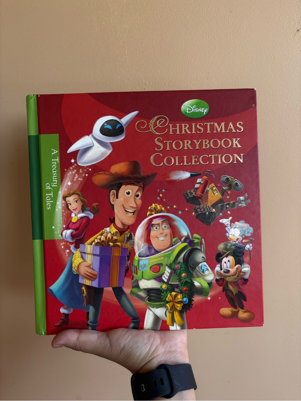 Disney Christmas story holiday collection book